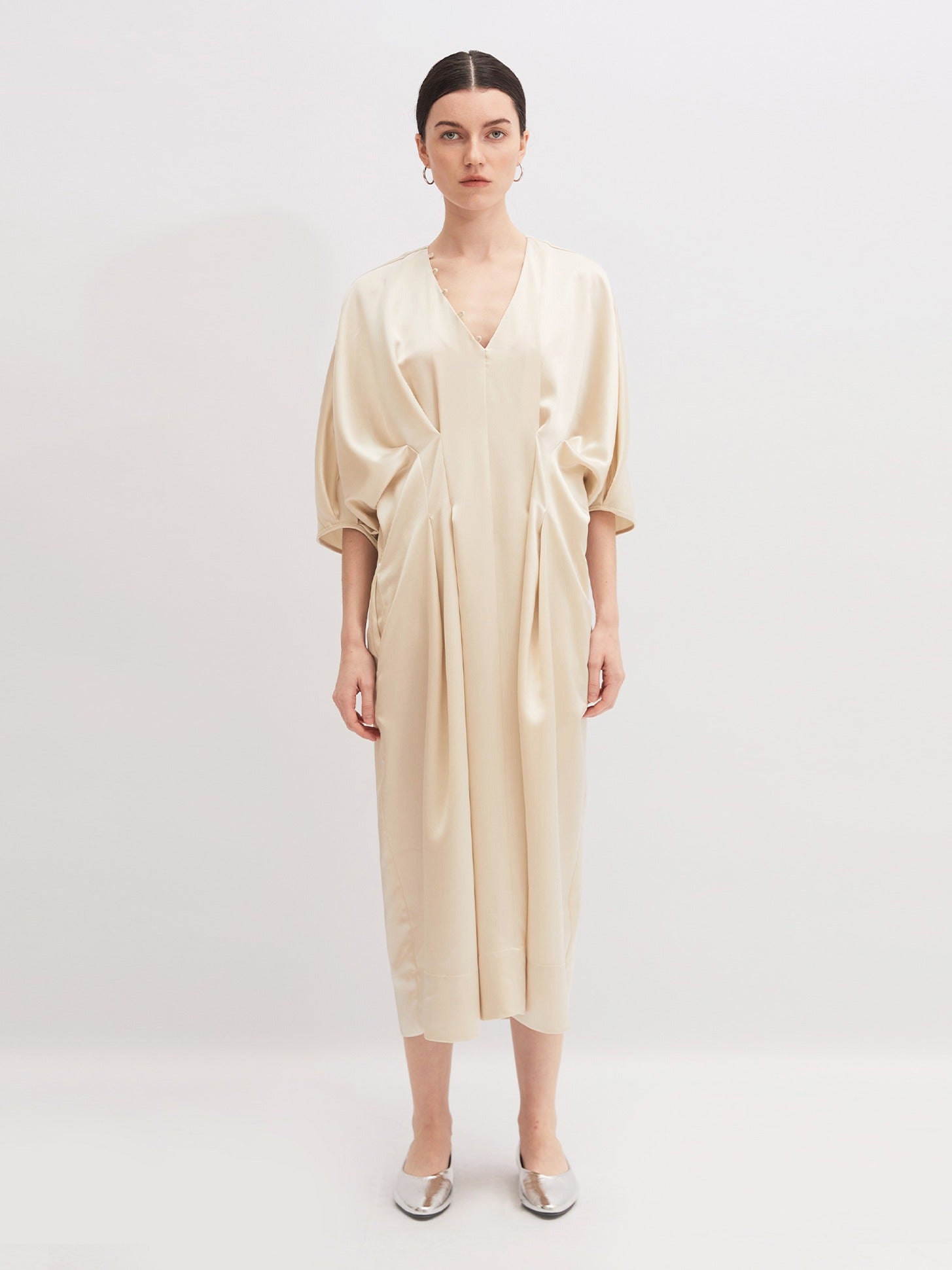 Acetate V-Neck Midi Dress - 米色