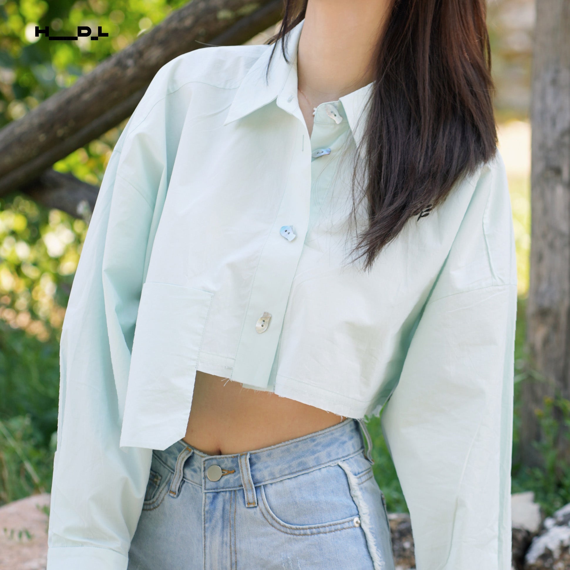 Fitted Cropped Mint Green Shirt