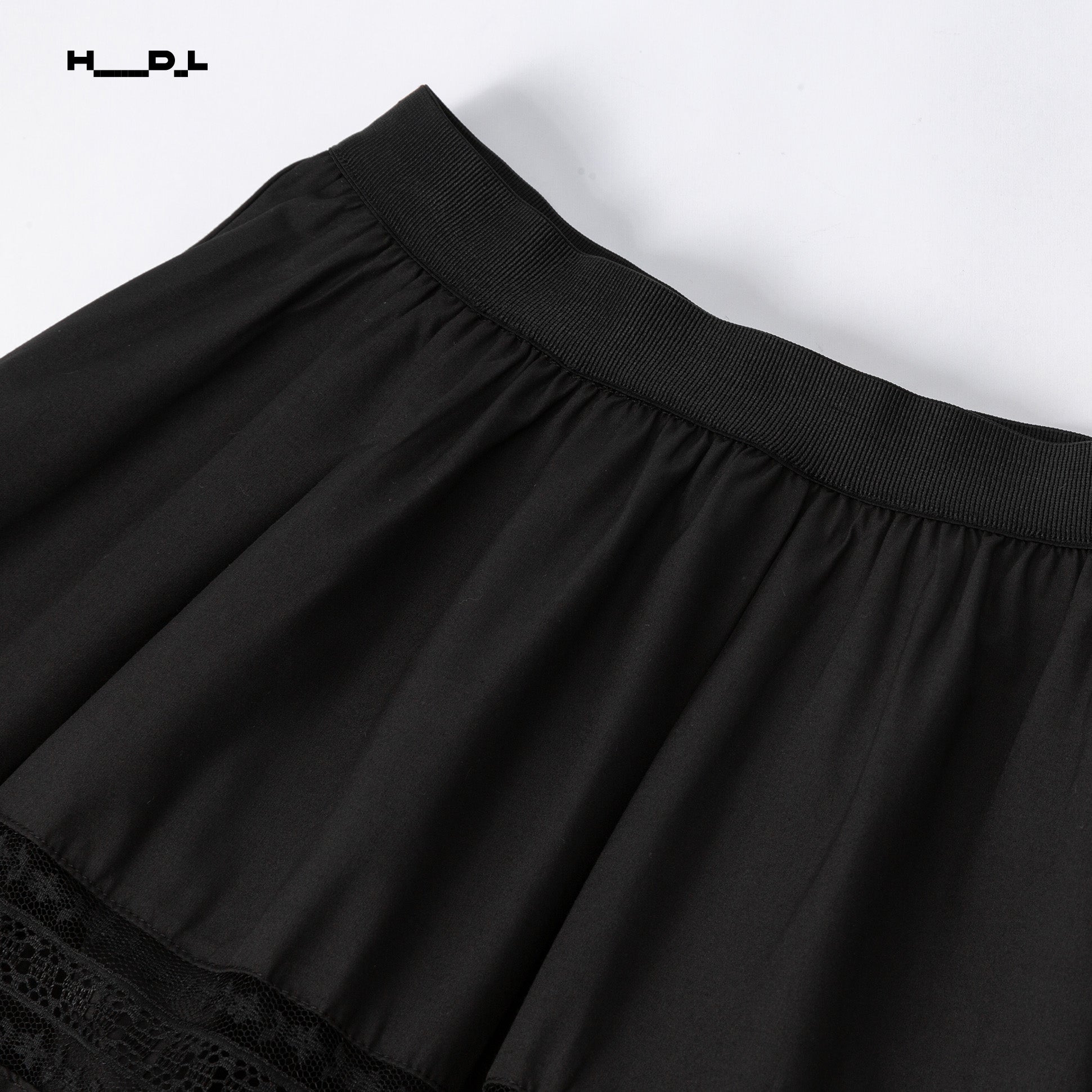 Lace Trim Tiered Midi Skirt