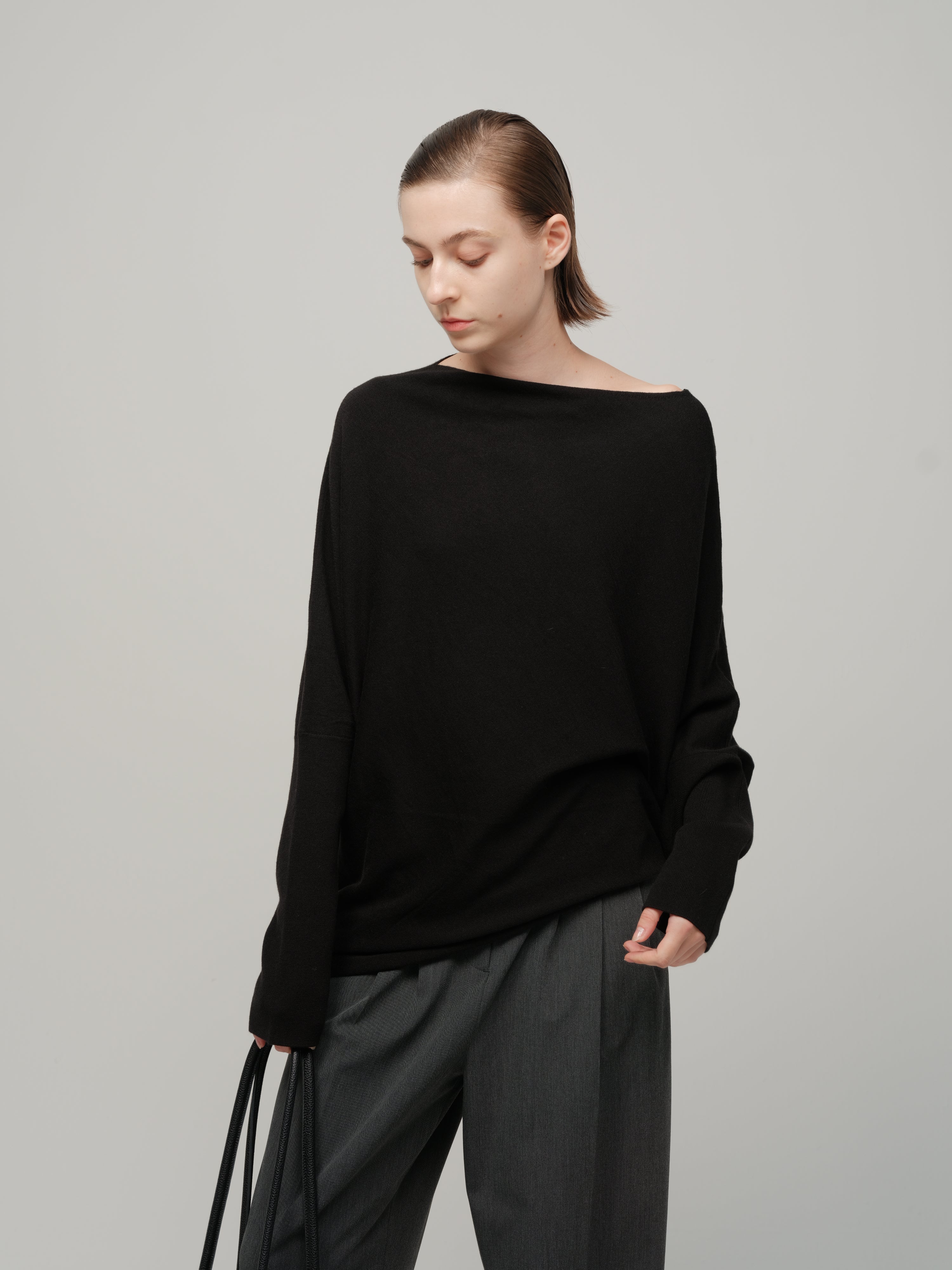 HDL Paire Flamma Draped Asymmetric Off-Shoulder Top