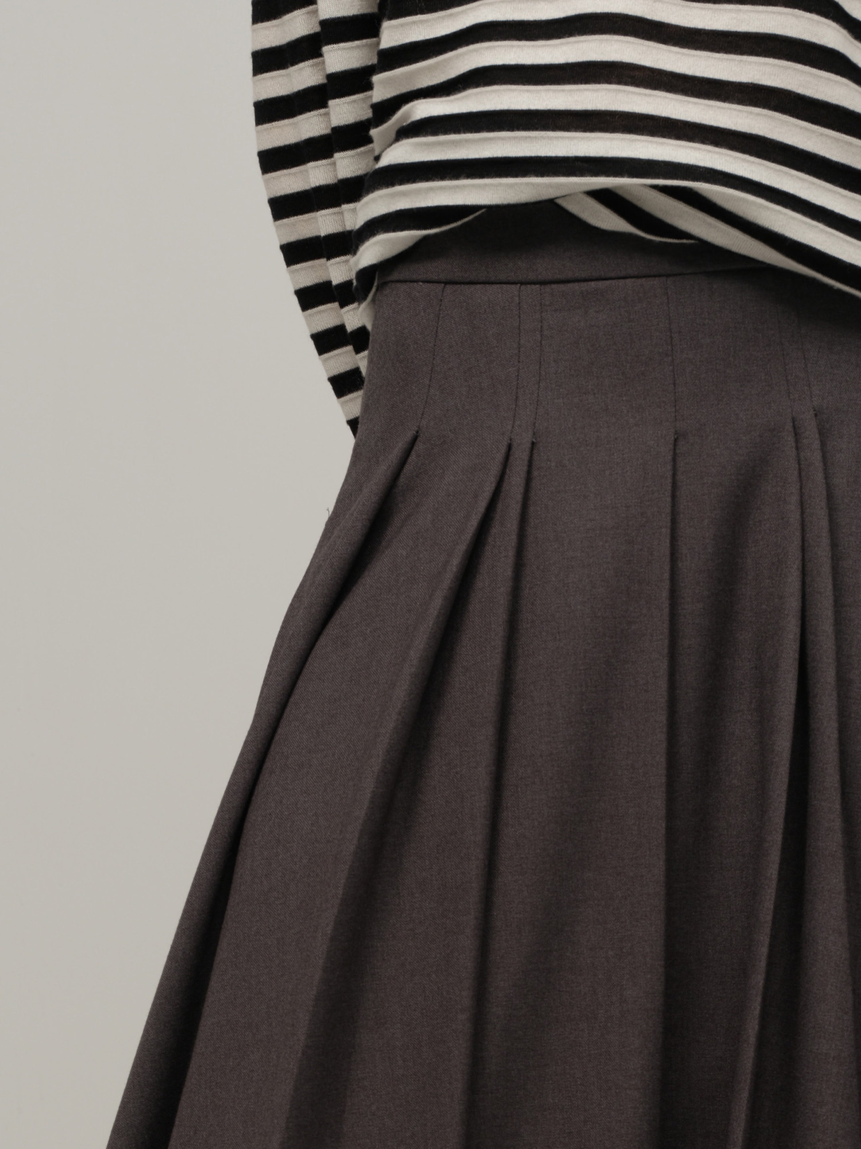 21D2443020 image 3