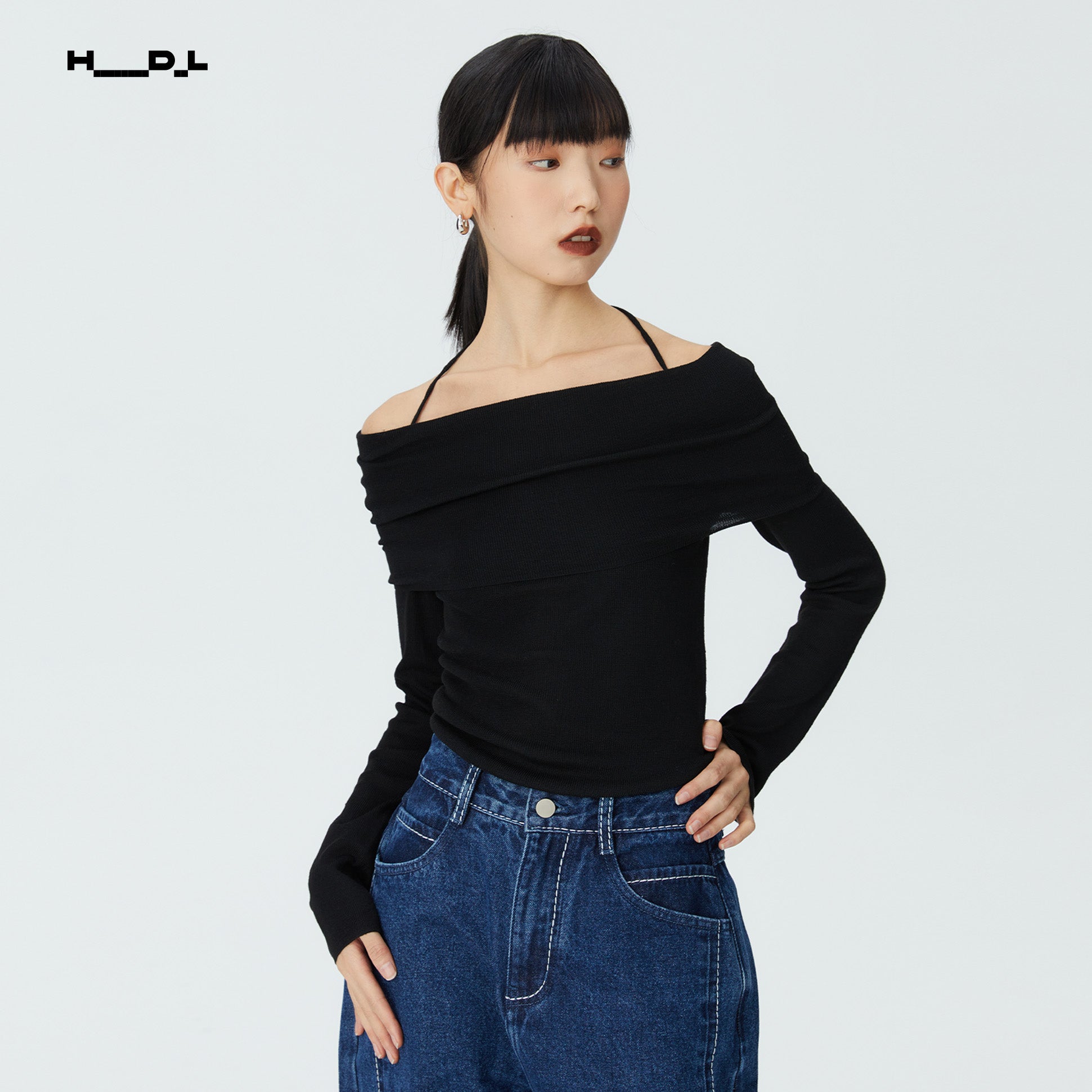 One-Shoulder Long Sleeve Knit Blouse