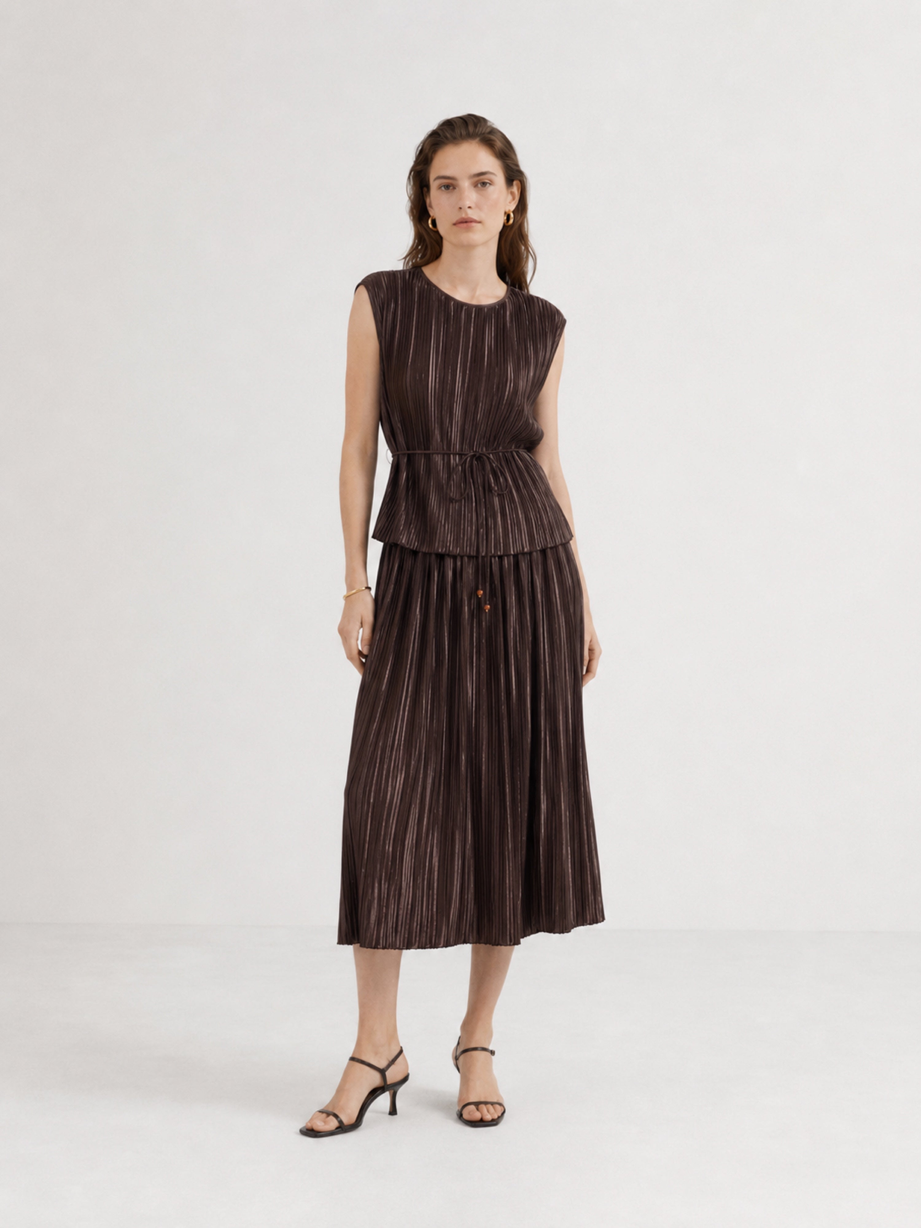 21W2523011 image 1