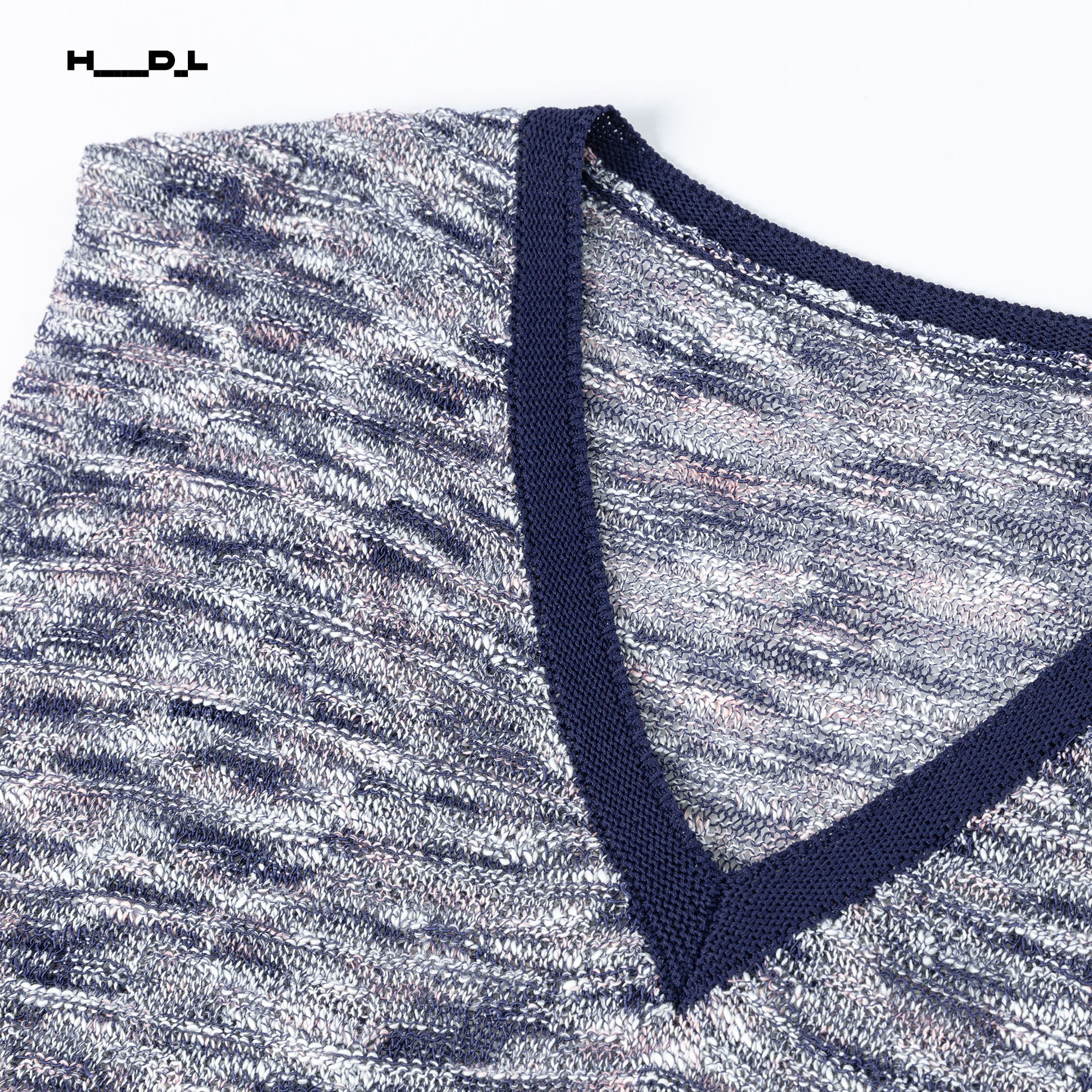 Classic Style Fancy Yarn Knit Vest