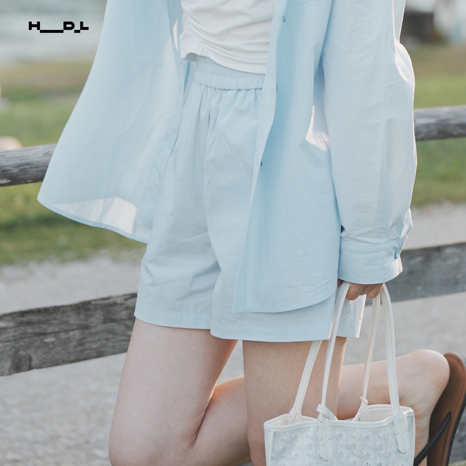 Lightweight Elastic Waist Shorts