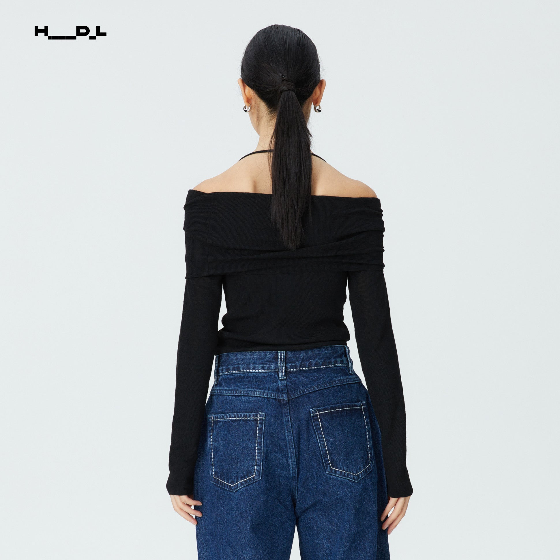 One-Shoulder Long Sleeve Knit Blouse