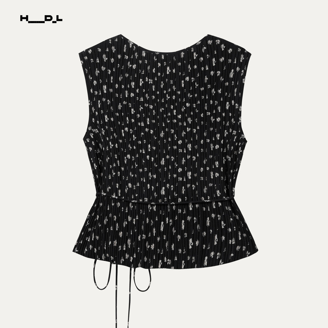Small Floral Print Pleated Sleeveless Blouse