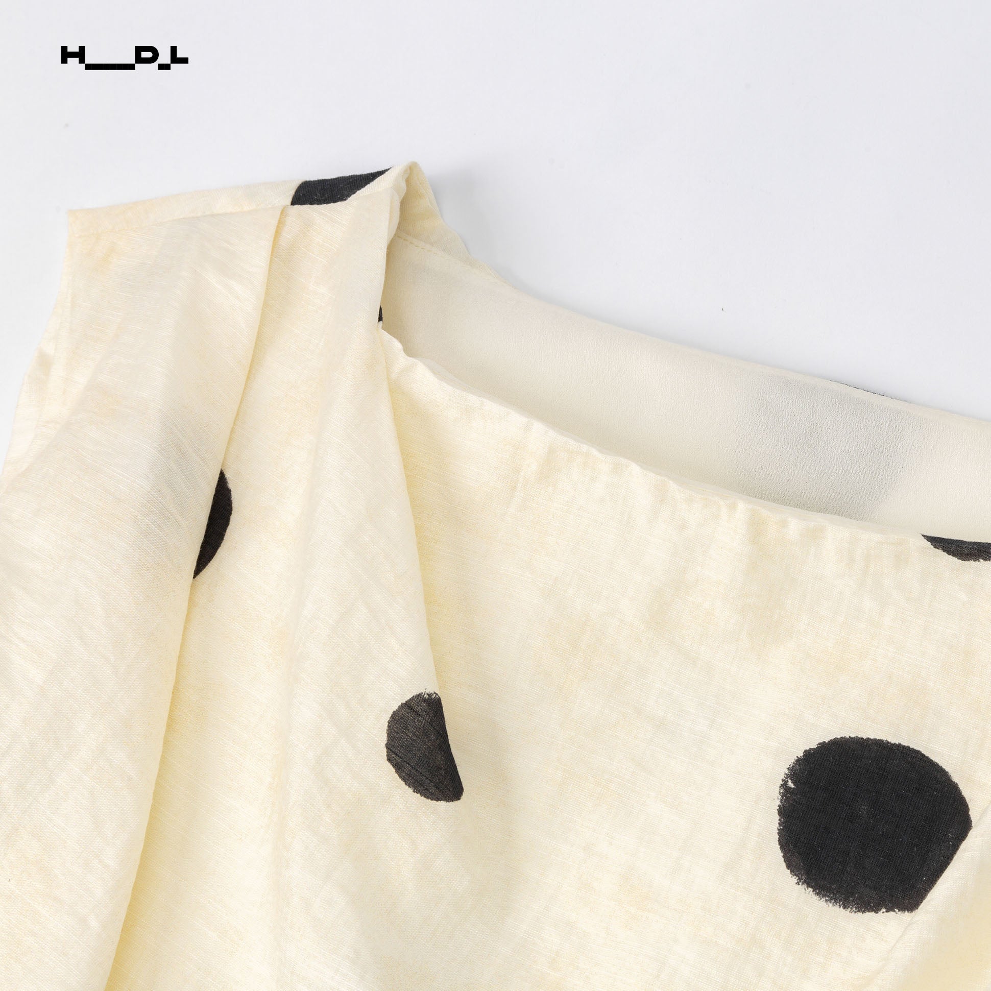 French Artistic Polka Dot Linen-Feel Blouse