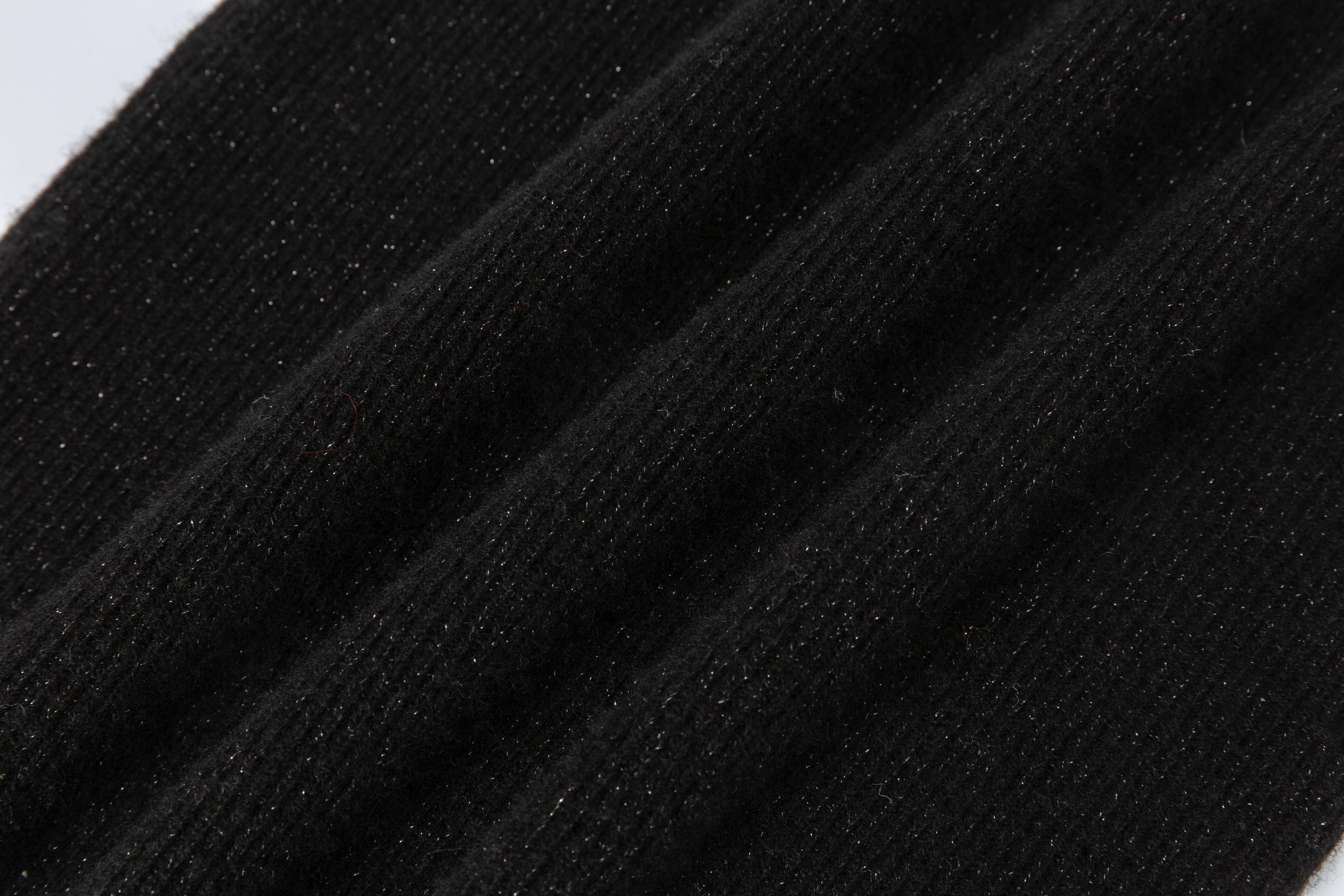 HDL Paire Flamma Black Metallic Wool Mid-Neck Knit Vest
