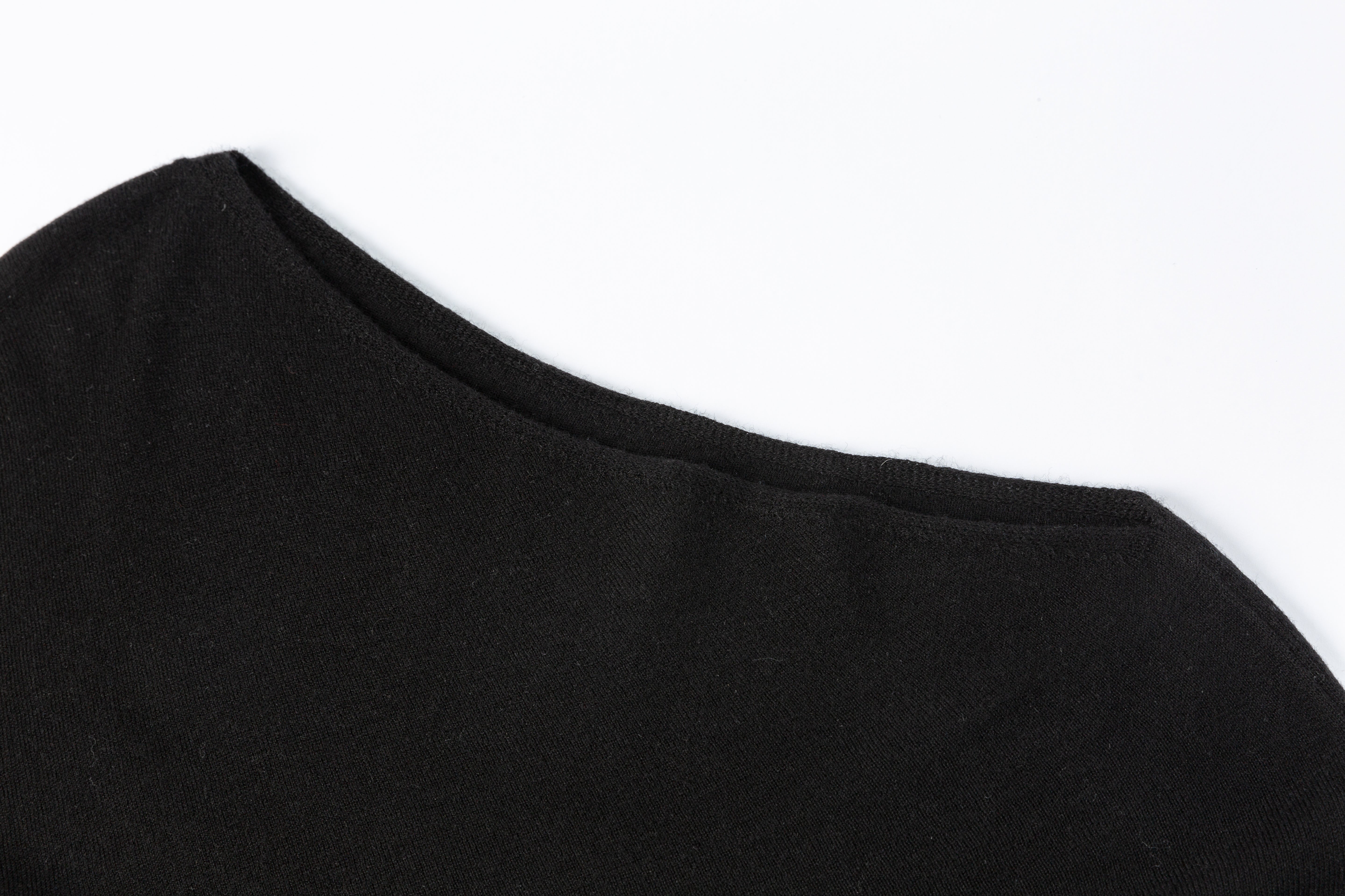 HDL Paire Flamma Draped Asymmetric Off-Shoulder Top
