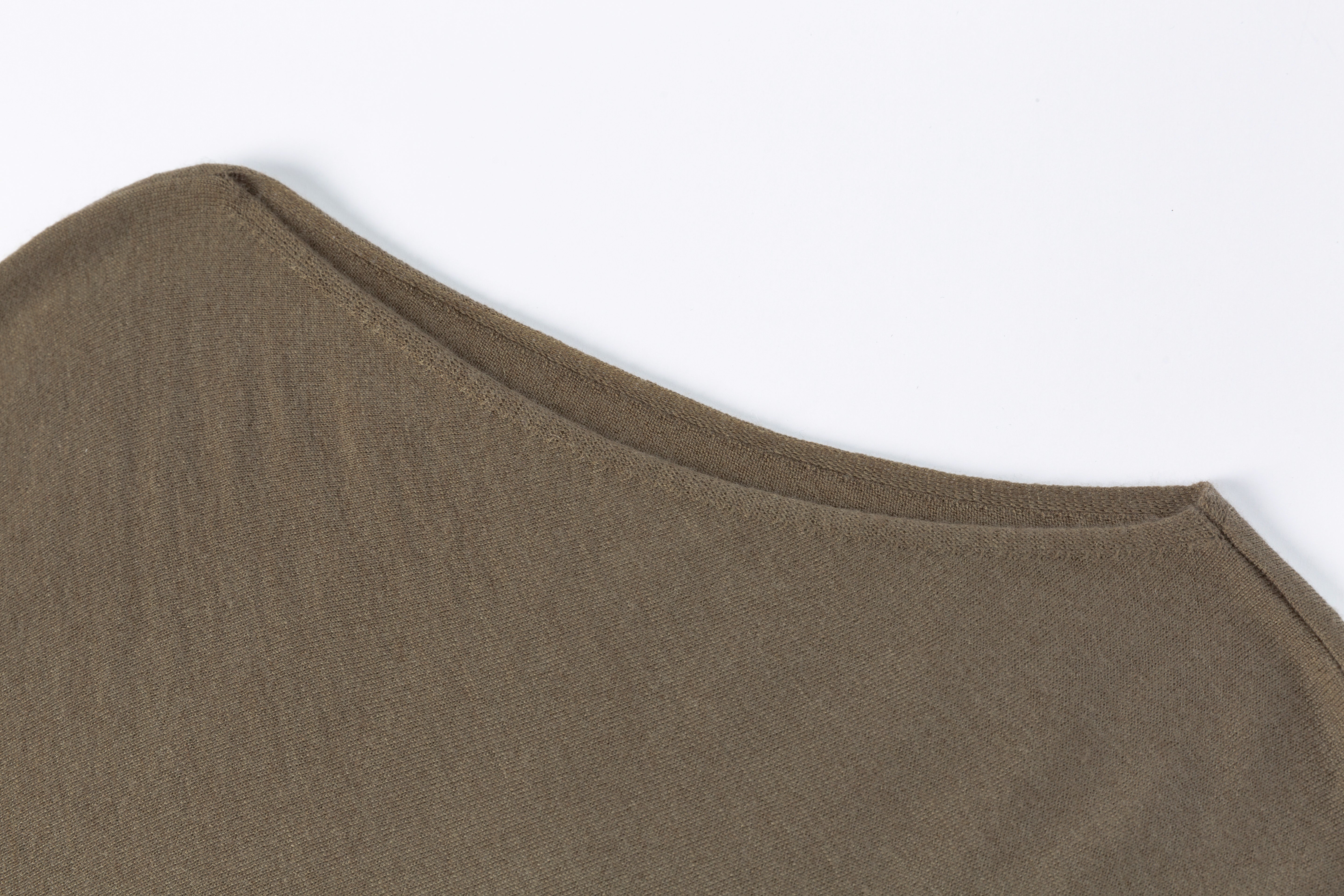 HDL Paire Flamma Draped Asymmetric Off-Shoulder Top