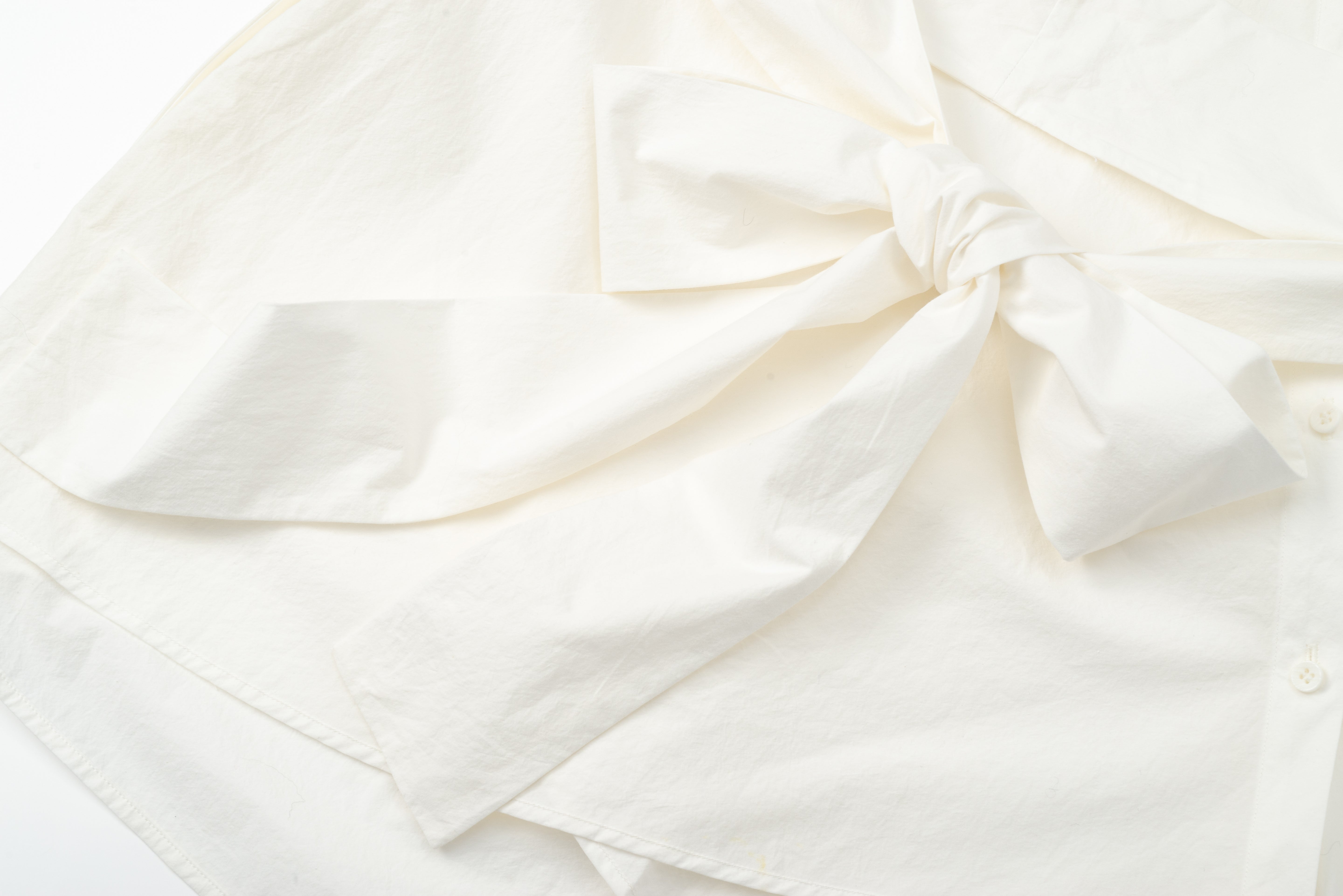 Asymmetric Placket Tie Belt White Shirt