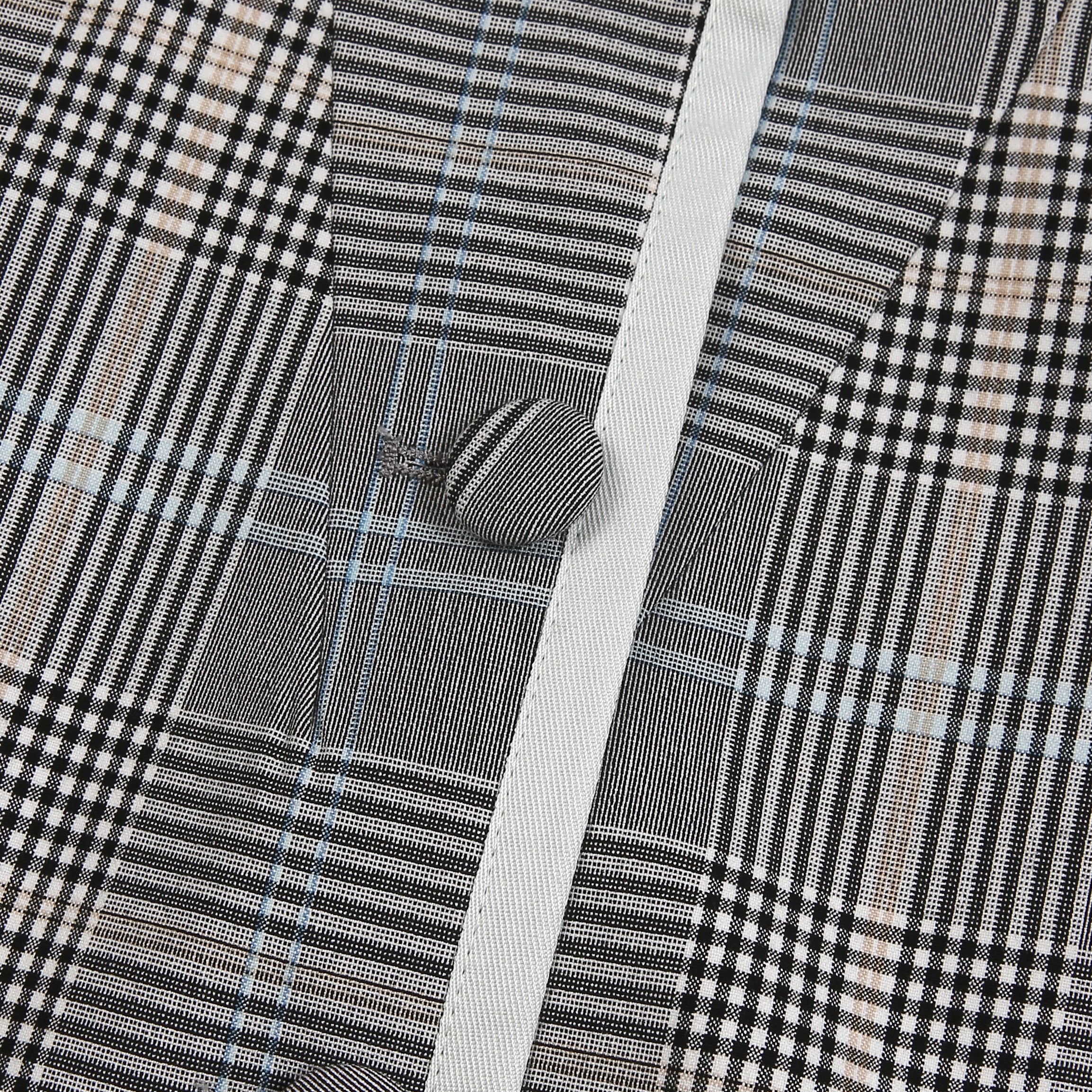 Gray Plaid Stand-Collar Jacket